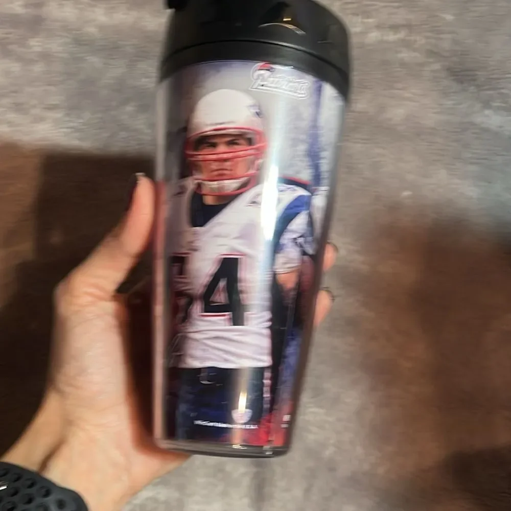 NFL patriots cup and lid